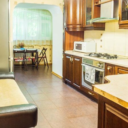 Apartament Rybalskaya 8 Kijów Zewnętrze zdjęcie