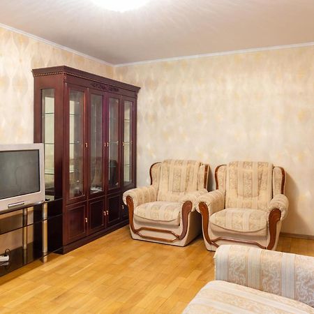 Apartament Rybalskaya 8 Kijów Zewnętrze zdjęcie