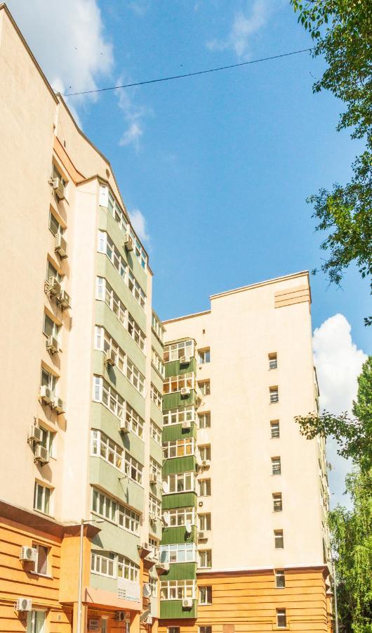 Apartament Rybalskaya 8 Kijów Zewnętrze zdjęcie