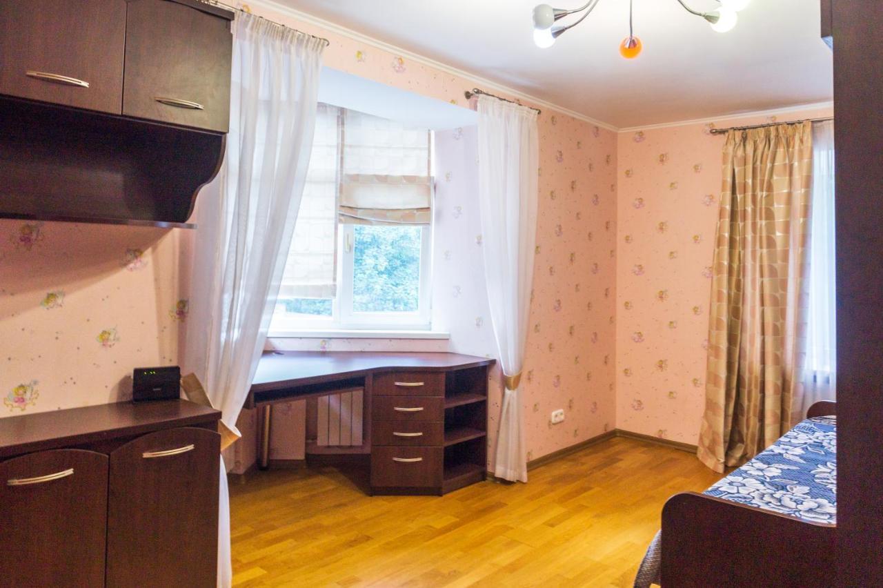 Apartament Rybalskaya 8 Kijów Zewnętrze zdjęcie