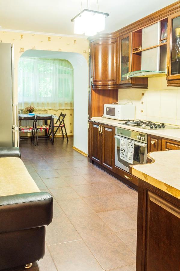 Apartament Rybalskaya 8 Kijów Zewnętrze zdjęcie