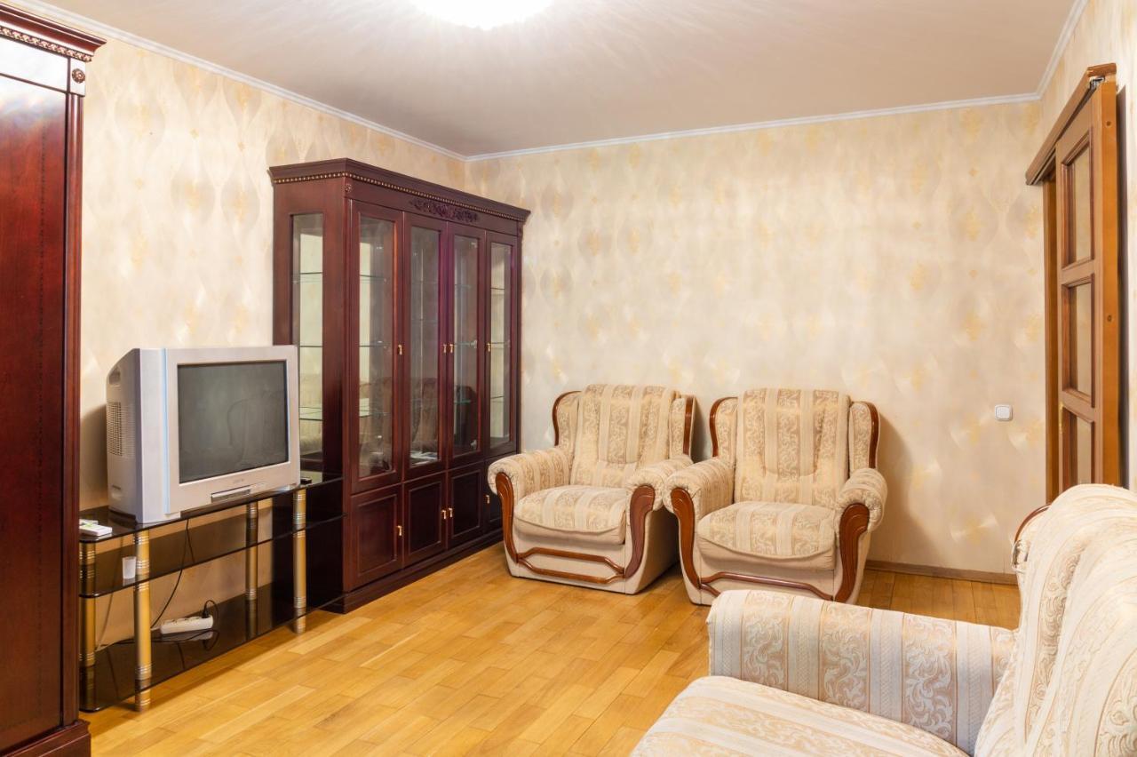 Apartament Rybalskaya 8 Kijów Zewnętrze zdjęcie